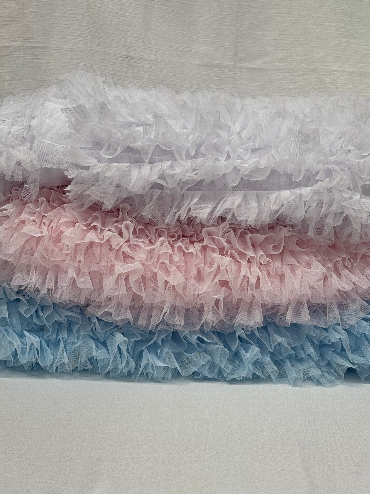 Ruffle Mesh/HALF yards